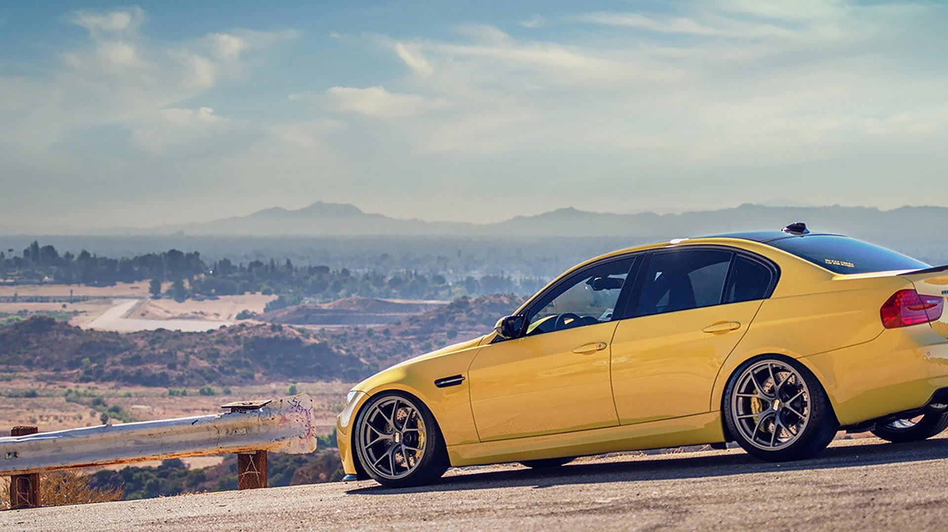 开云体育官方网入口-加拿大队未来展望：如何通过引入高科技设备提升训练效率，加拿大队长百科